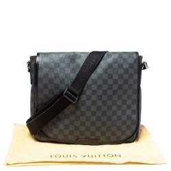 Pre Owned Louis Vuitton Damier Graphite Canvas Daniel MM Messenger Bag