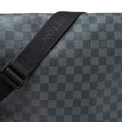 Pre Owned Louis Vuitton Damier Graphite Canvas Daniel MM Messenger Bag