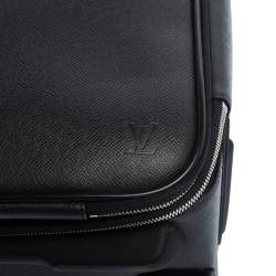 Pre Owned Louis Vuitton Black Taiga Leather Pegase Legere 55 Business Suitcase