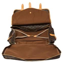 مملوكة مسبقًا Louis Vuitton Monogram Canvas Sac Chasse Hunting Bag