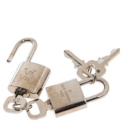 Pre Owned Louis Vuitton Black Taiga Leather Pegase Legere 55 Business Suitcase