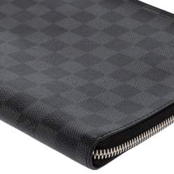 مملوكة مسبقًا Louis Vuitton Damier Graphite Canvas Pochette Jour PM
