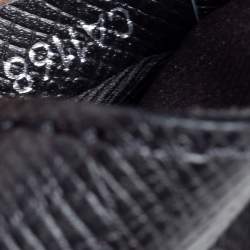 Pre Owned Louis Vuitton Ardoise Taiga Leather Anton Pochette Bag