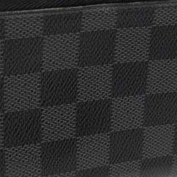 مملوكة مسبقًا Louis Vuitton Damier Graphite Canvas Zippy Vertical Wallet