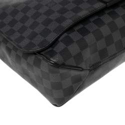 Pre Owned Louis Vuitton Damier Graphite Canvas District GM Bag