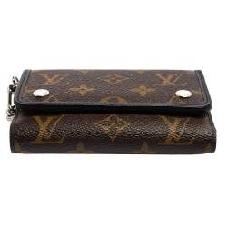 مملوكة مسبقًا Louis Vuitton Monogram Canvas Portfolio Tri-fold Chain Macassar Wallet