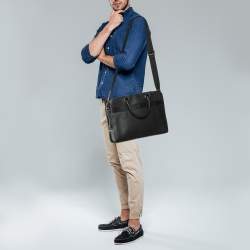 مملوكة مسبقًا Louis Vuitton Black Epi Leather Bassano MM Bag