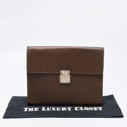 Pre Owned محفظة مستندات لوي فيتون مينوتو جلد تياغا بني