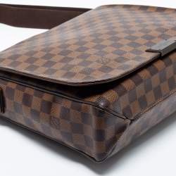 Pre Owned Louis Vuitton Damier Ebene Canvas District MM Bag