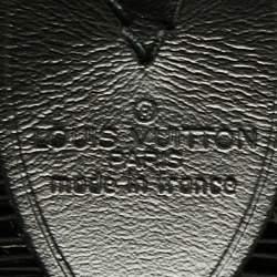 مملوكة مسبقًا Louis Vuitton Black Epi Leather Keepall 55 Bag