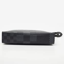 مملوكة مسبقًا Louis Vuitton Damier Graphite 3D Canvas Pochette Voyage MM