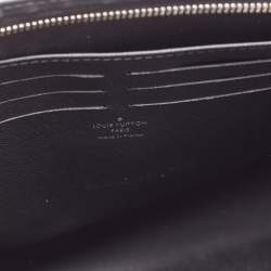 مملوكة مسبقًا Louis Vuitton Damier Graphite 3D Canvas Pochette Voyage MM