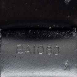 Pre Owned Louis Vuitton Green/Black Taiga Leather Large Gibeciere Garment Travel Bag