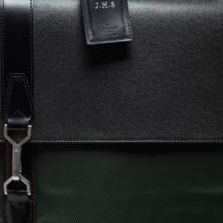 Pre Owned Louis Vuitton Green/Black Taiga Leather Large Gibeciere Garment Travel Bag