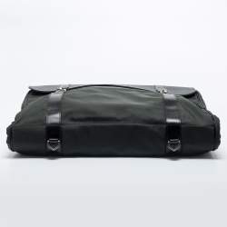 Pre Owned Louis Vuitton Green/Black Taiga Leather Large Gibeciere Garment Travel Bag