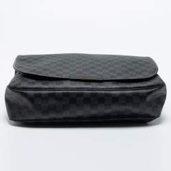 Louis Vuitton Damier Graphite Canvas Daniel GM Bag