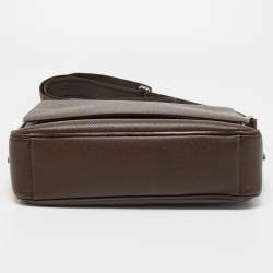 Pre Owned Louis Vuitton Brown Taiga Leather Roman PM Bag