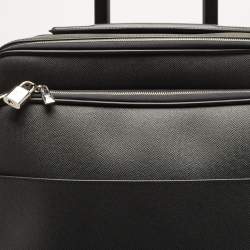 مملوكة مسبقًا Louis Vuitton Black Taiga Leather Pegase Legere 55 Business Suitcase