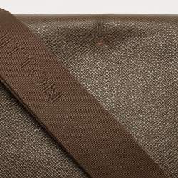Louis Vuitton Black/Green Taiga Leather Dersou Messenger Bag