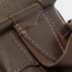 Pre Owned Louis Vuitton Brown/Green Taiga Leather Dersou Messenger Bag