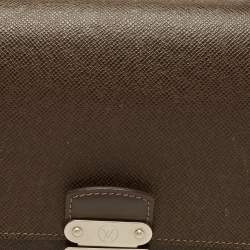 Pre Owned Louis Vuitton Brown Taiga Leather Robusto 1 Compartment Briefcase