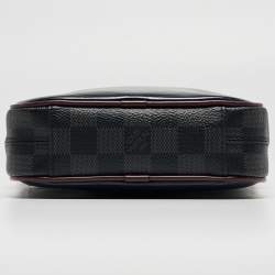 مملوكة مسبقًا Louis Vuitton Damier Graphite Canvas and Epi Leather Danube Bag