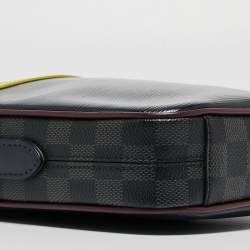 مملوكة مسبقًا Louis Vuitton Damier Graphite Canvas and Epi Leather Danube Bag