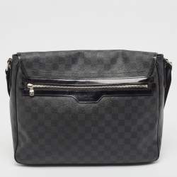 مملوكة مسبقًا Louis Vuitton Damier Graphite Canvas Daniel GM Bag