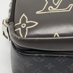 مملوكة مسبقًا Louis Vuitton Monogram Eclipse Canvas Multipocket Patchwork Messenger Bag
