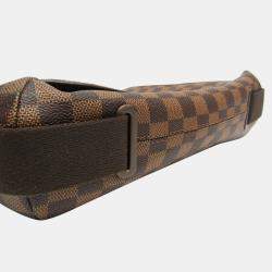 Louis Vuitton Brown Damier Ebene Brooklyn MM Messenger Bag