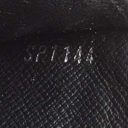 Pre Owned Louis Vuitton Black Taiga Leather Bifold Wallet