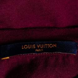 Pre Owned تي شيرت لوي فيتون قطن عنابي بأكمام قصيرة مطرز شعار الماركة مقاس كبير جدًا جدًا - إكس إكس لارج 