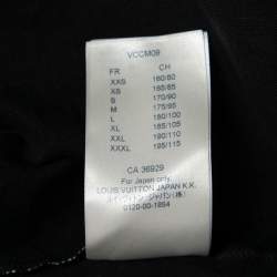 مملوكة مسبقًا تي شيرت لوي فيتون أل أوفر قطن طباعة شعار ماركة أسود بأكمام قصيرة مقاس وسط ( ميديوم )