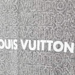 Pre Owned جامبر لوي فيتون قطن كشمير مخلوط طباعة الشعار رصاصي مقاس كبير - لارج