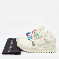 مملوكة مسبقًا Louis Vuitton White Leather LV Trainer Maxi Sneakers Size 44