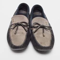 مملوكة مسبقًا Louis Vuitton Grey/Navy Blue Suede Slip On Loafers Size 42.5