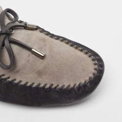 مملوكة مسبقًا Louis Vuitton Grey/Navy Blue Suede Slip On Loafers Size 42.5