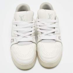 مملوكة مسبقًا Louis Vuitton White Leather LV Trainer Sneakers Size 40.5