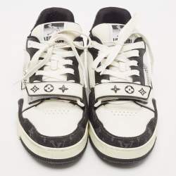 مملوكة مسبقًا Louis Vuitton Black/White Leather and Monogram Denim LV Trainer Sneakers Size 40