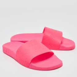 Louis Vuitton Pink Rubber Waterfront  Pool Slides Size 39