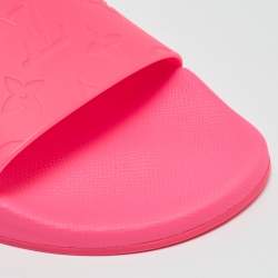 Louis Vuitton Pink Rubber Waterfront  Pool Slides Size 39