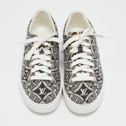 مملوكة مسبقًا Louis Vuitton Monogram Canvas and Leather LV Trainers Sneakers Size 42 