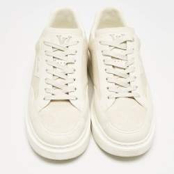 مملوكة مسبقًا Louis Vuitton Beige Monogram Denim and Leather Beverly Hills Sneakers Size 41