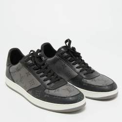 مملوكة مسبقًا Louis Vuitton Grey/Black Monogram Canvas and Leather Rivoli Lace Up Sneakers  Size 42.5