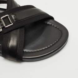 Pre Owned صندل فلات لوي فيتون قماش وجلد أسود سيور متعاكسة مقاس 45