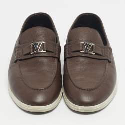 Pre Owned حذاء لوفراز لوي فيتون إستيت جلد بني مقاس 44