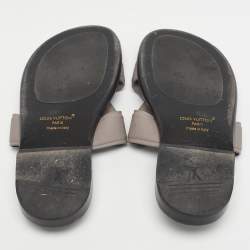 Pre Owned Louis Vuitton Grey Leather LV Oasis Slide Sandals Size 40