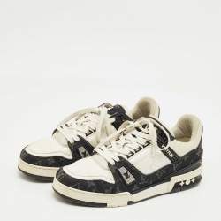 مملوكة مسبقًا Louis Vuitton White/Black Denim and Leather LV Trainer Maxi Lace Up Sneakers Size 42