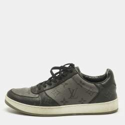 Pre Owned Louis Vuitton Grey/Black Monogram Canvas and Leather Rivoli Lace Up Sneakers  Size 39