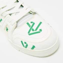 Pre Owned Louis Vuitton Green/White Leather LV Trainer Low Top Sneakers Size 43